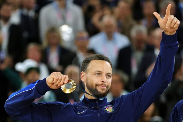 Stephen Curry makes history as the first NBA player to reach 4,000 three-pointers in the Warriors' dominant win over the Kings.