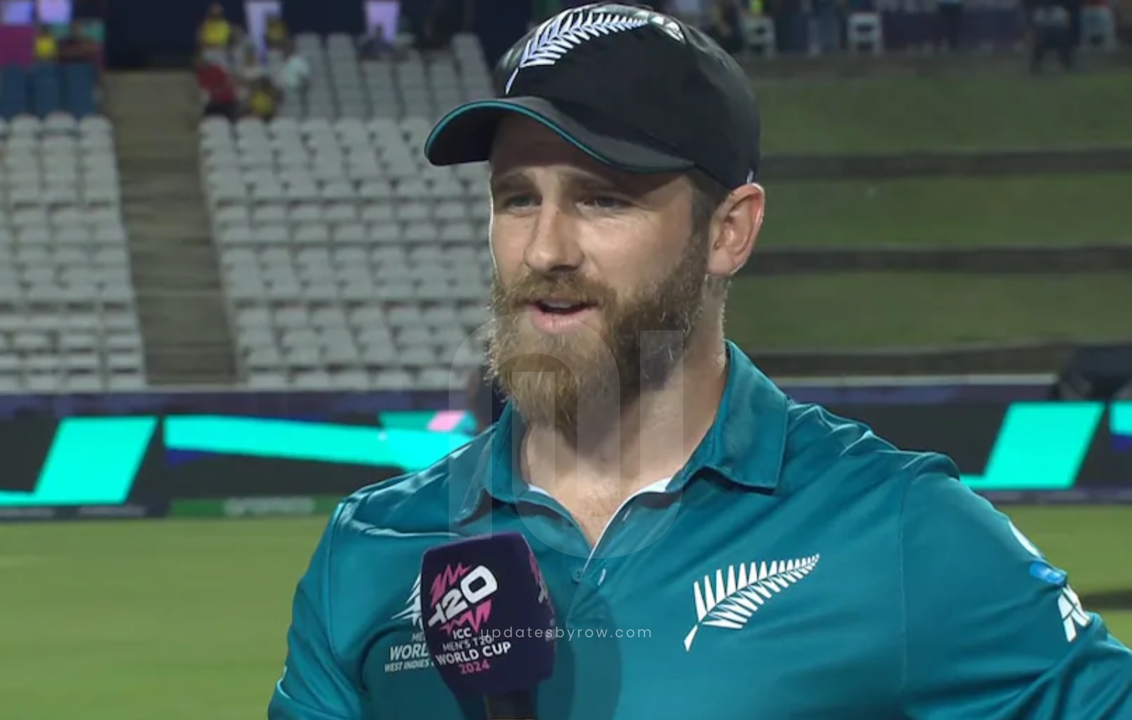 Alex Carey PSL 2025 withdrawal confirmed due to domestic commitments in Australia. Islamabad United eyes Rassie van der Dussen’s return as they face Lahore Qalandars in their opening match.