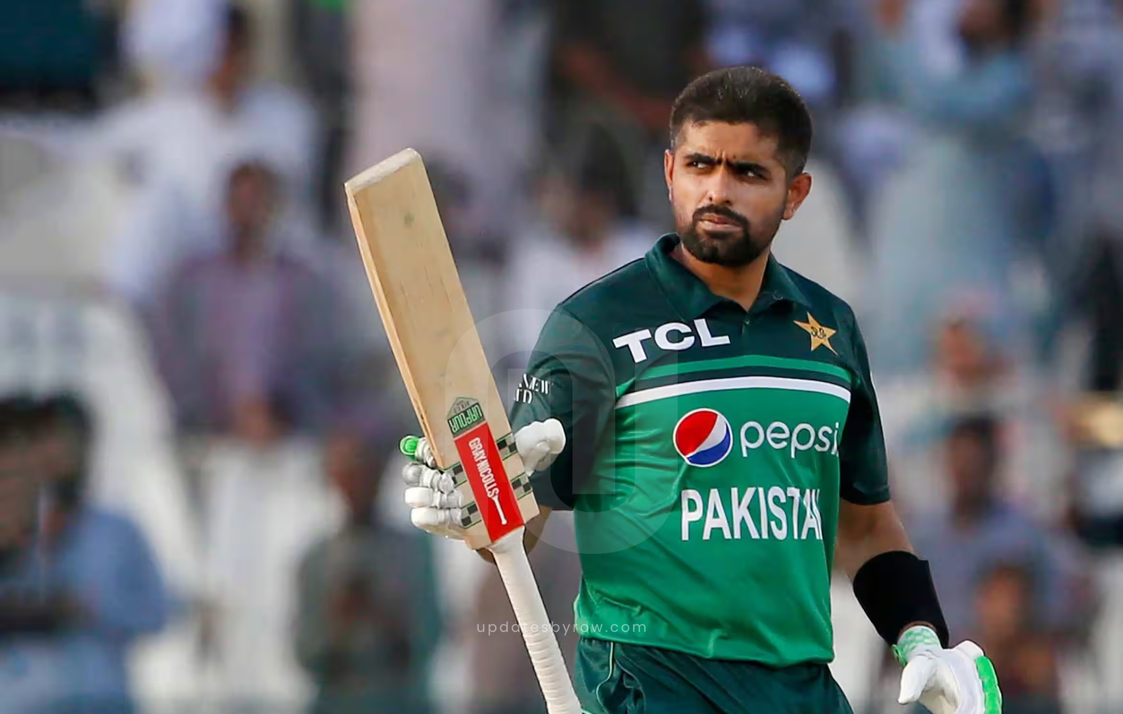 Babar Azam faces criticism by Zaheer Abbas, who blames ego or shyness for his poor form. Insights shared on his stance, PSL struggles, and missed advice.