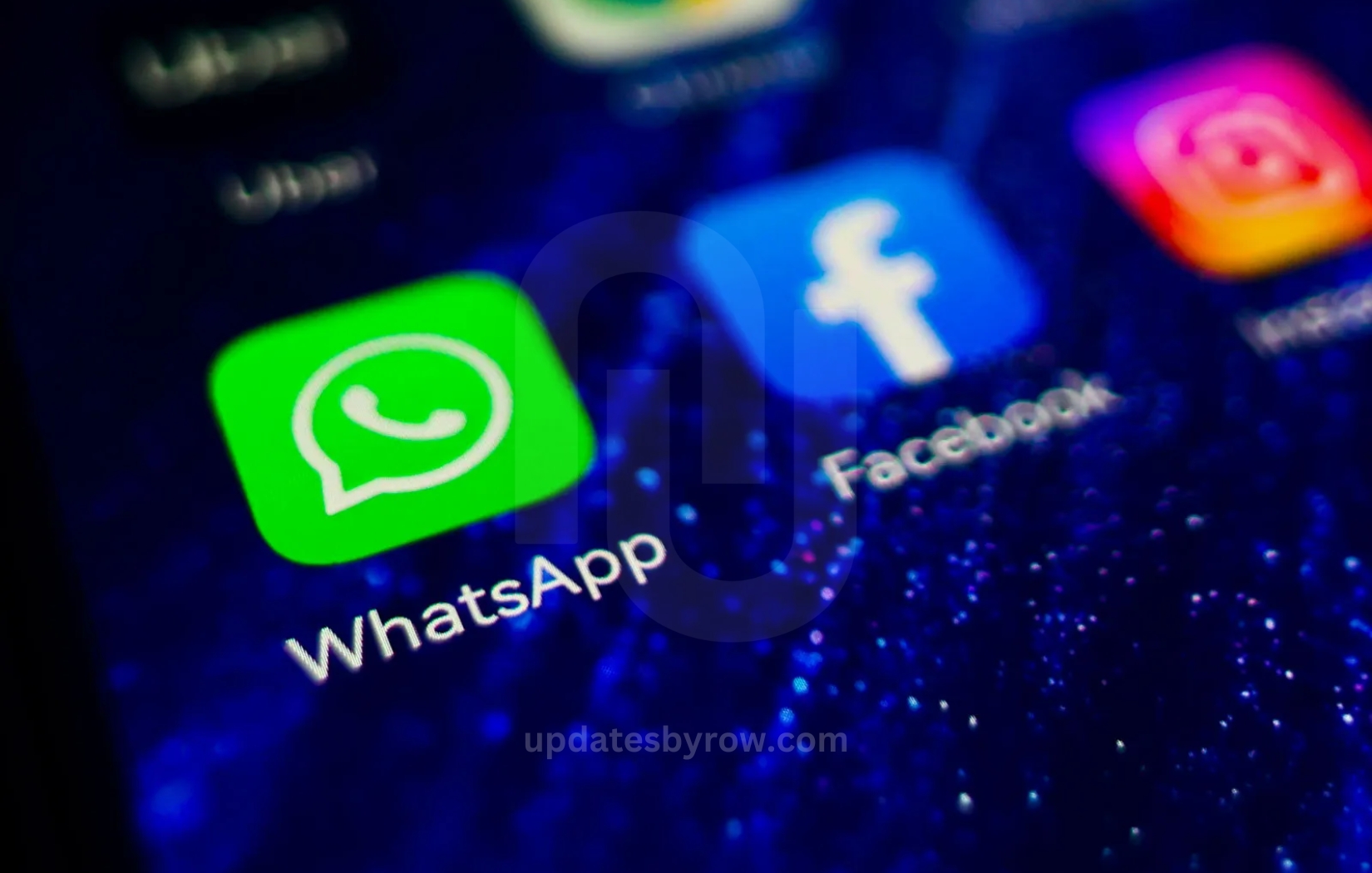 Privacy Setting Changes to Be Auto-Notified in WhatsApp Chats